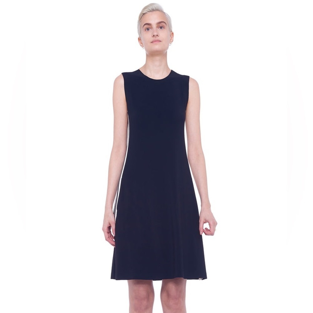 Norma Kamali Sleeveless Crewneck 4-Way Stretch Poly Lycra A-Line Swing Dress M